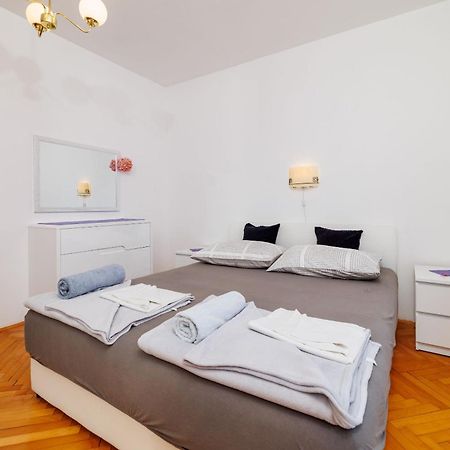Apartments Melita ดรามัลย์ ภายนอก รูปภาพ