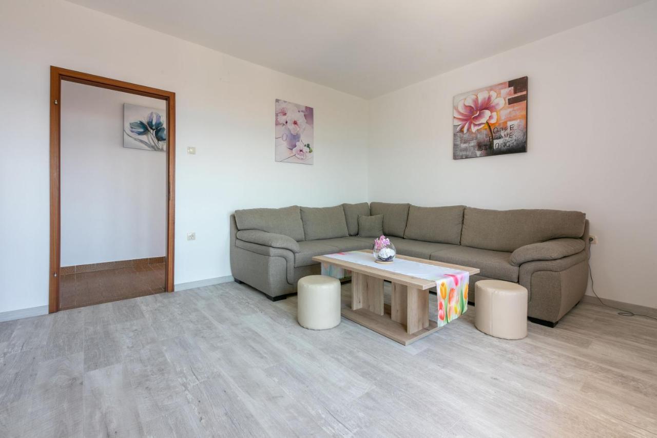 Apartments Melita ดรามัลย์ ภายนอก รูปภาพ